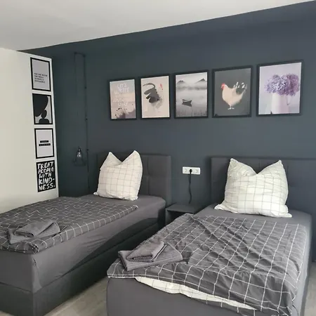 Apartment Ferienwohnung Monteurwohnung Ecke Maagdenburg Buitenkant foto